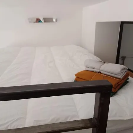 Appartement A 9 Min Du Palais De L'Elysee, Paris Exterior photo
